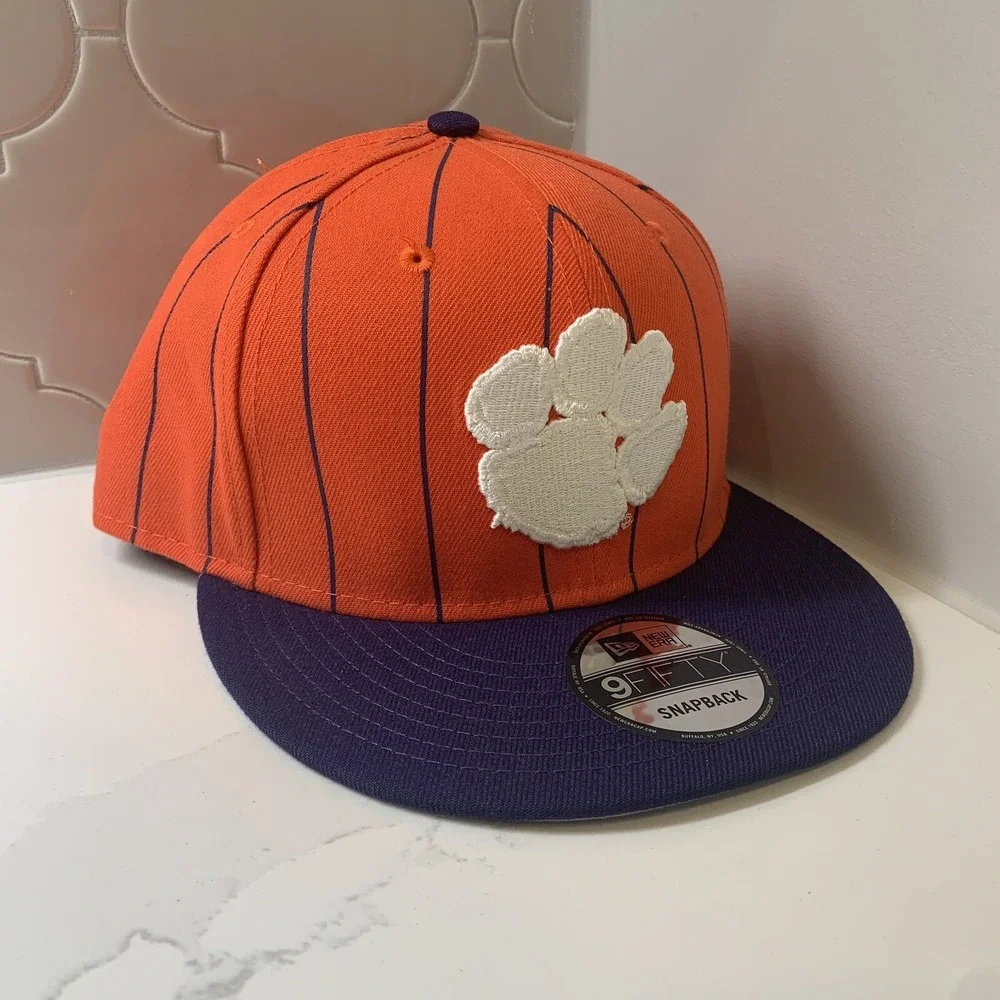 New Era Clemson Tigers Pinstriped Vintage Adjustable 9FIFTY Snapback Hat OSFM